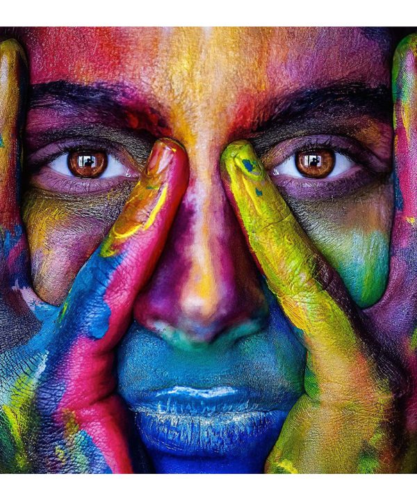 Mujer colorida